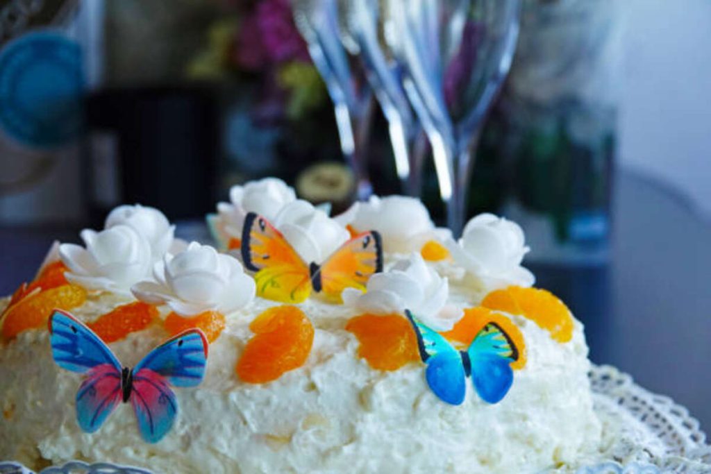 Make Butterfly Cake Pops